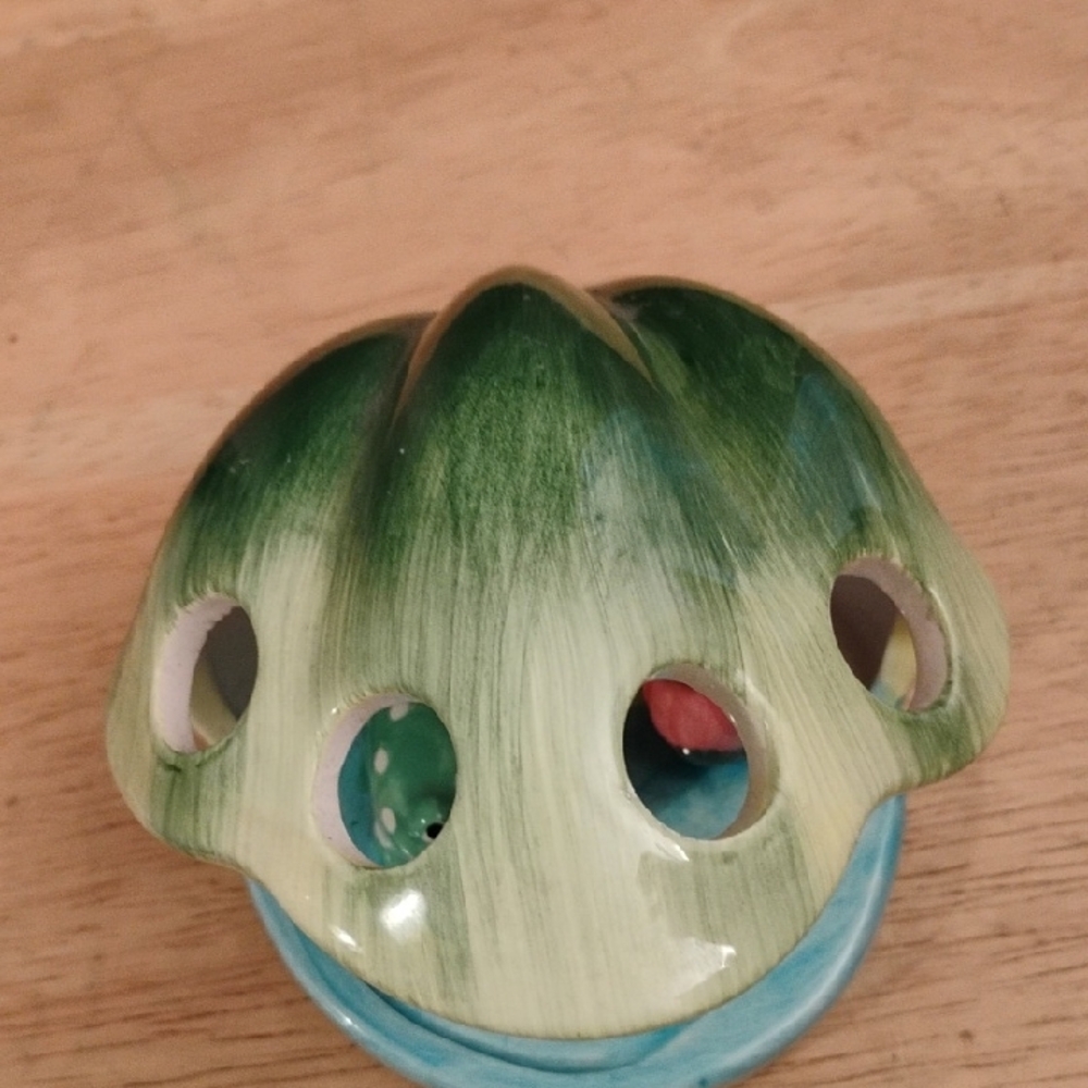 Vintage Ceramic Frog & Strawberry Toothbrush Holder - Picture 4 of 8